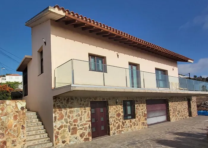Casa El Peral بيت للعطل *